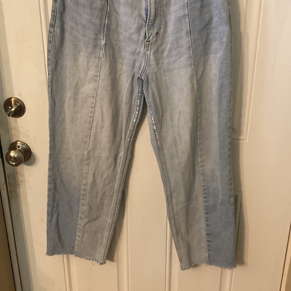 Abercrombie & Fitch 90s Vertical Splice The Ankle Straight Ultra High Rise Jeans - Picture 5 of 14